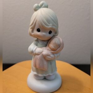 VTG Precious Moments, " All Things Grow With Love", 1996, Enesco, VGC